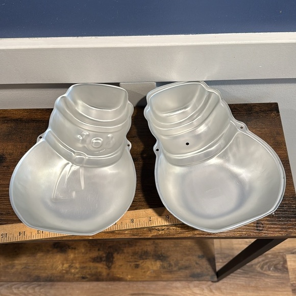 Wilton stand up snowman pan 2105-2047 year 2000 - Picture 6 of 6